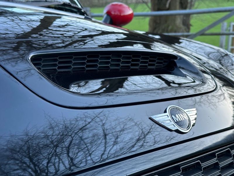 MINI JOHN COOPER WORKS