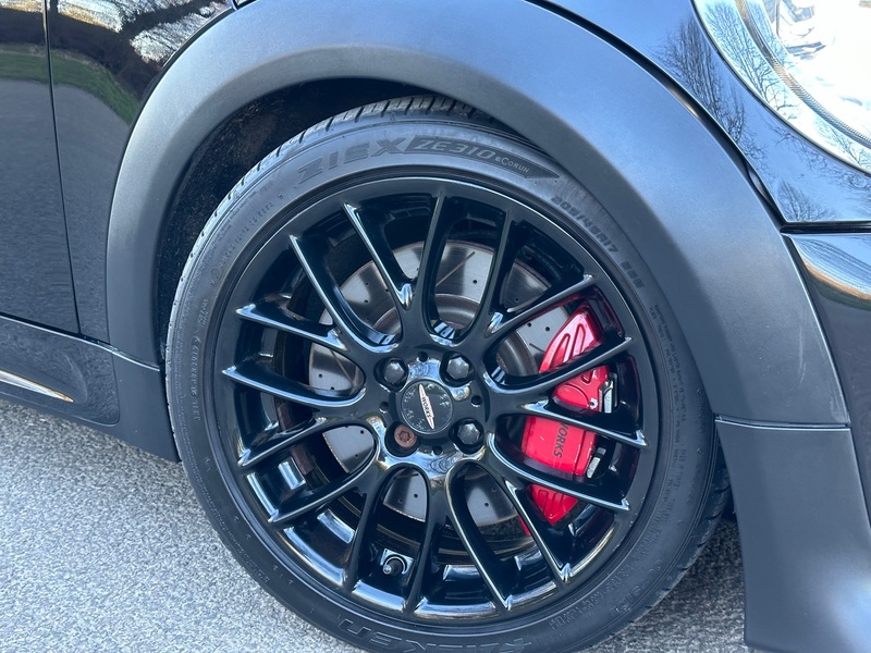 MINI JOHN COOPER WORKS