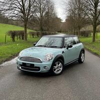 MINI HATCH