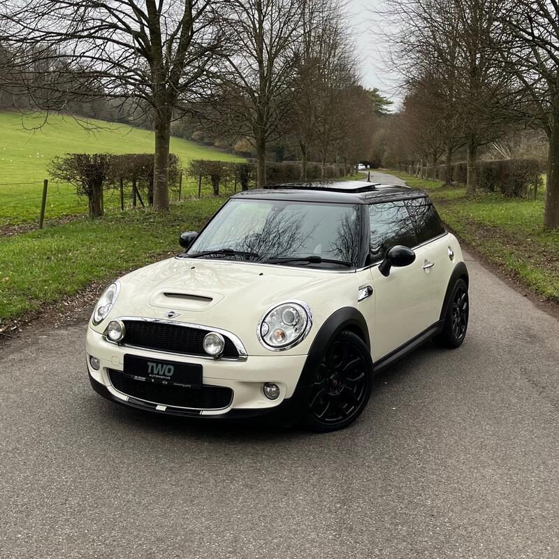 MINI HATCH COOPER S