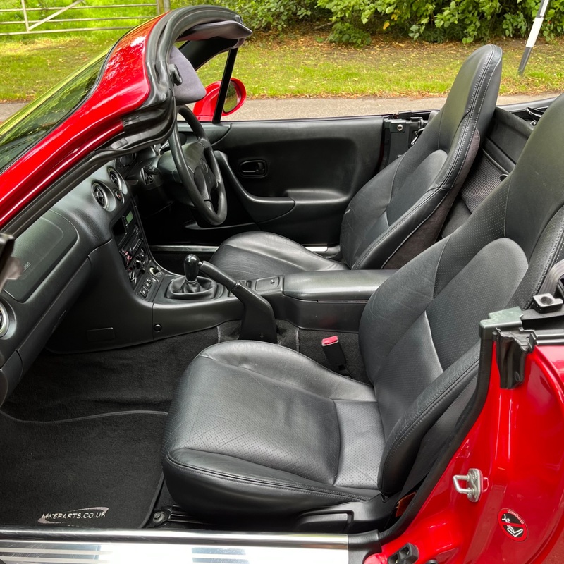 MAZDA MX-5