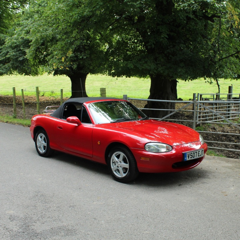 MAZDA MX-5