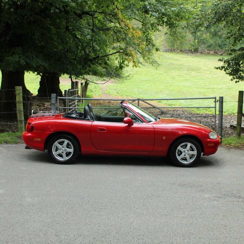 MAZDA MX-5